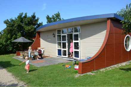 Strandpark Vlugtenburg 10 persoons Bungalow aan zee HW 314